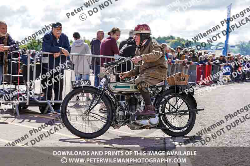 Vintage motorcycle club;eventdigitalimages;no limits trackdays;peter wileman photography;vintage motocycles;vmcc banbury run photographs